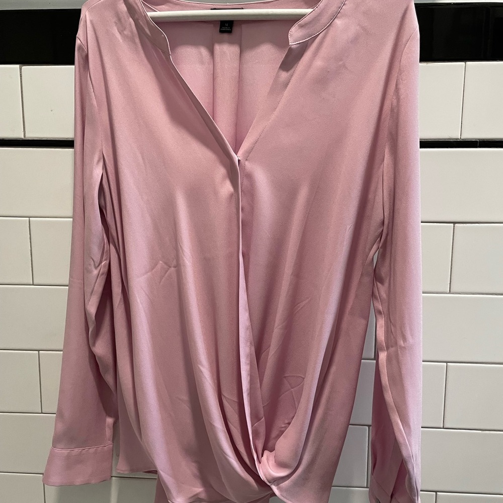 Ann Taylor pink long sleeved blouse